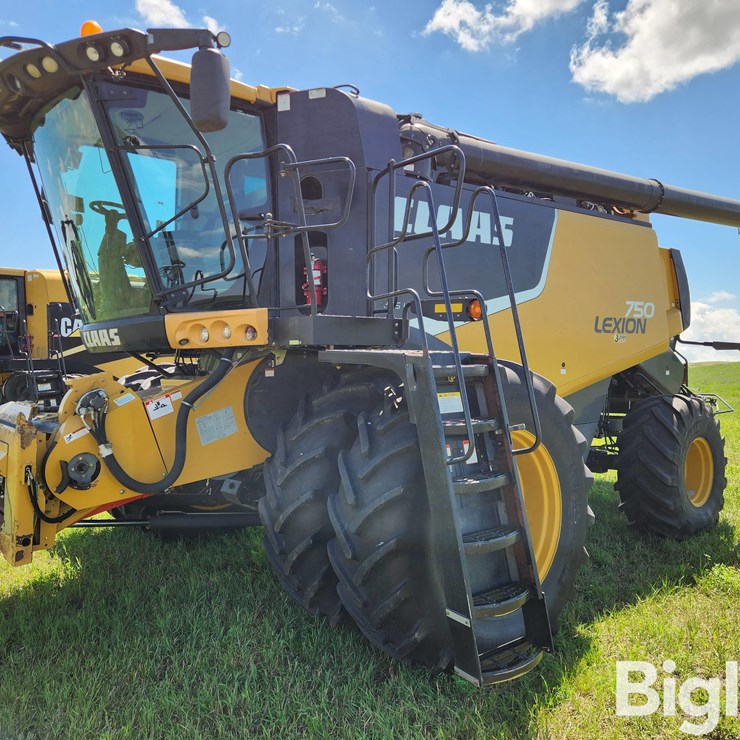2013 CLAAS LEXION 750