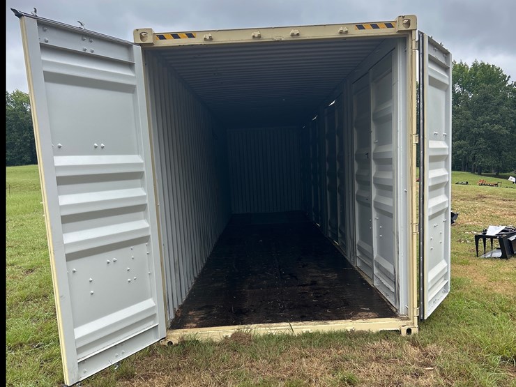 #122-•-one-trip-40ft-shipping-container-image-9