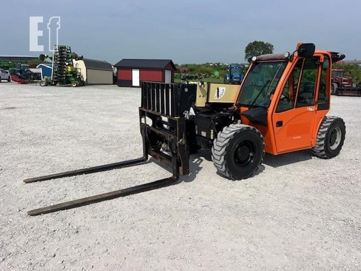 2018-jlg-g5-18a-image-1