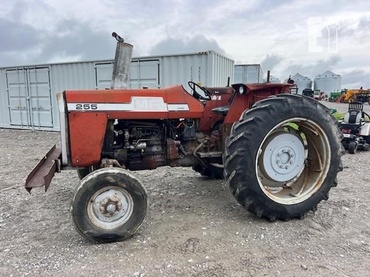 massey-ferguson-255-image-12