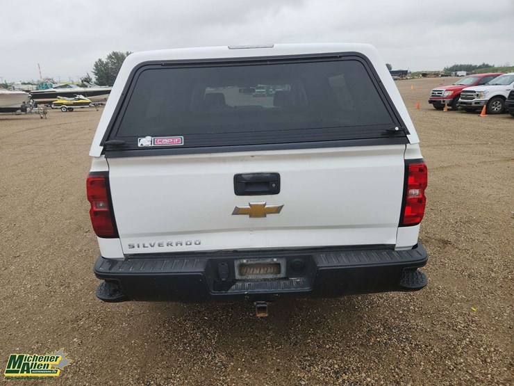 2015-chevrolet-silverado-1500-image-17