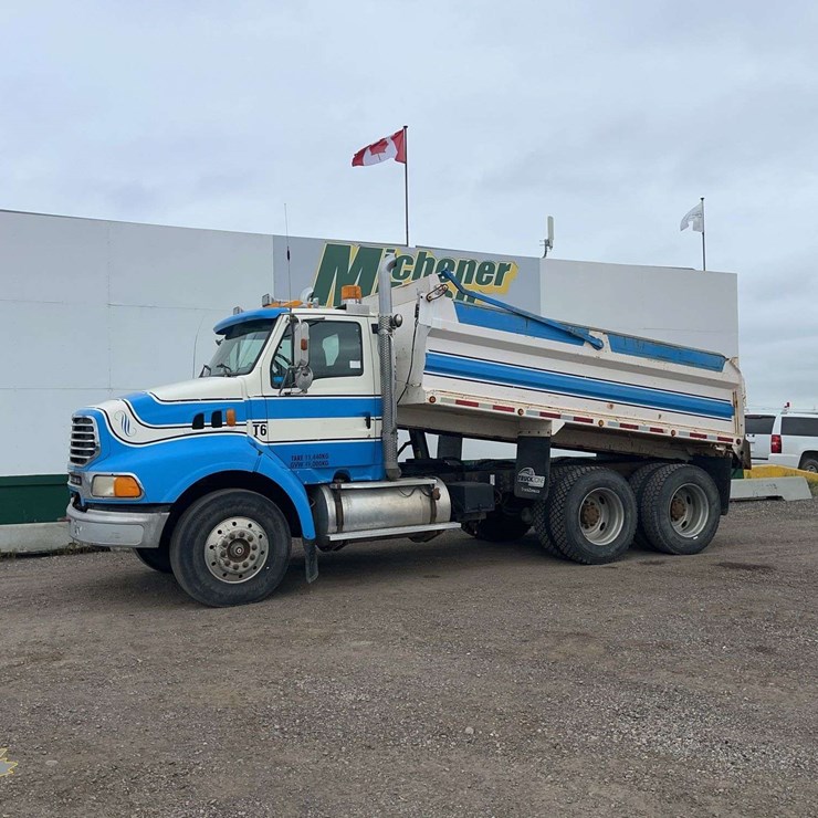 1998 FORD 9500