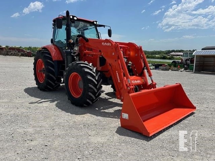 2023-kubota-m7-154-deluxe-image-10