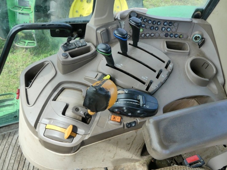 john-deere-6175m-image-10