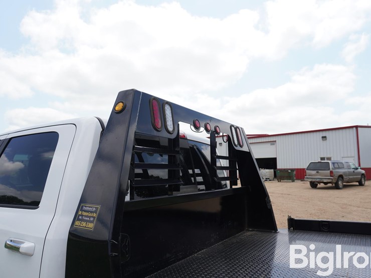 2018-ram-3500-slt-image-16