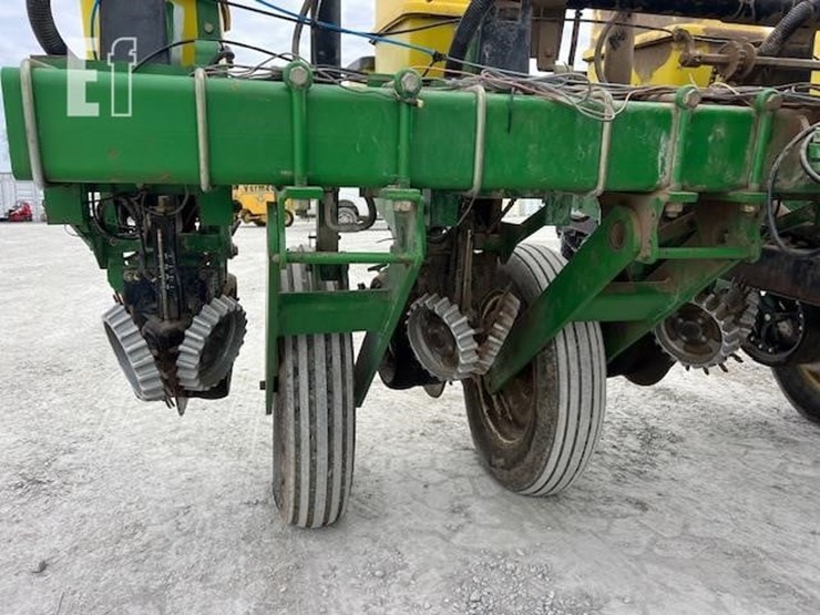john-deere-1770-image-28