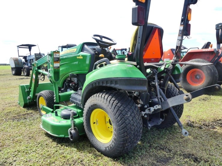 john-deere-1023e-image-4