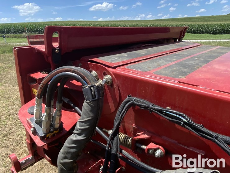 2015-case-ih-7240-image-13