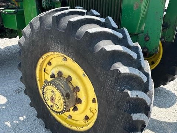 1983-john-deere-4250-image-18