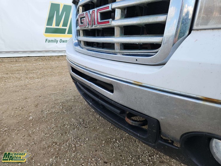 2008-gmc-sierra-3500hd-image-41