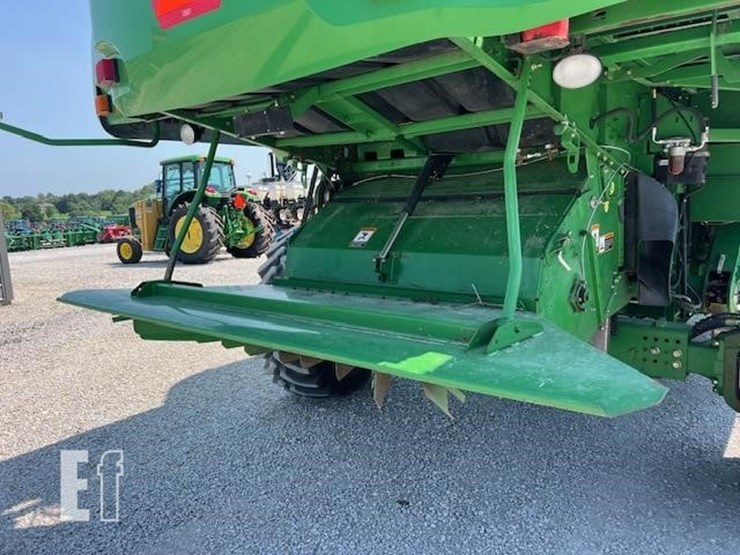 2009-john-deere-9670-sts-image-37