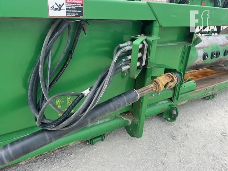 2011-john-deere-635f-image-21