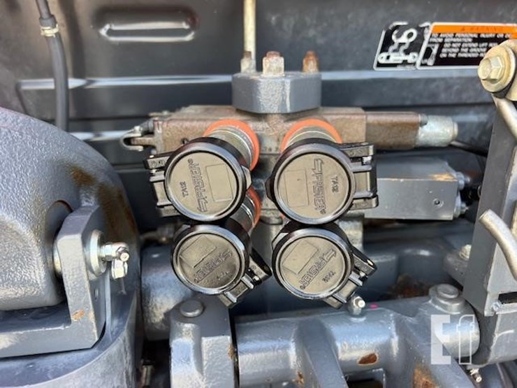 kubota-m5-111d-image-22
