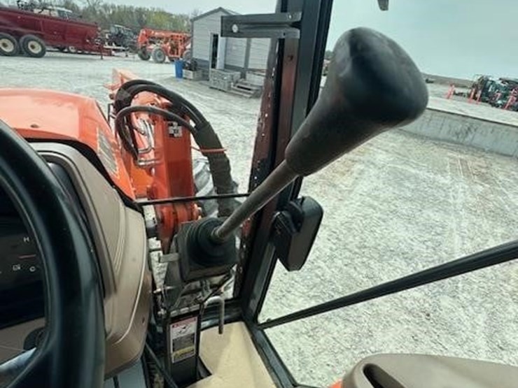 kubota-m135x-image-24