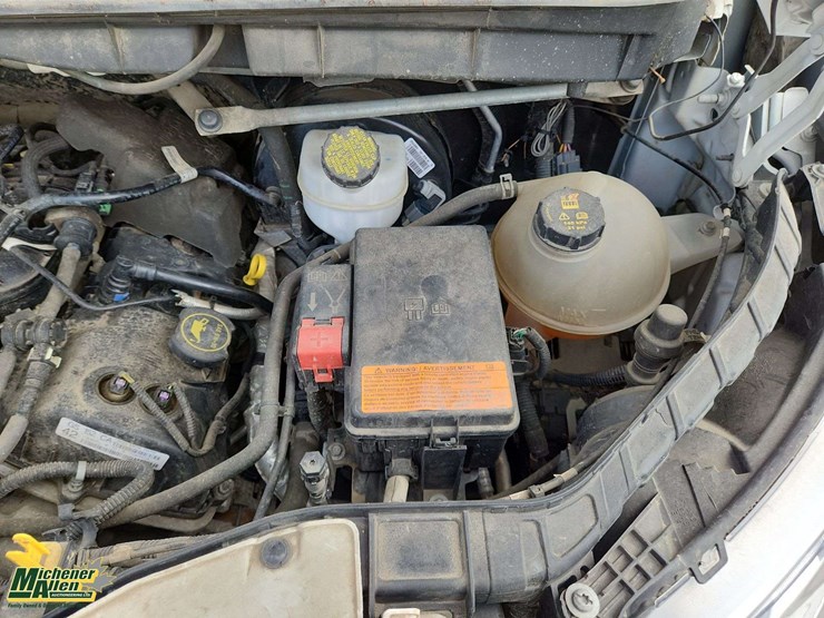 2019-ford-transit-image-30
