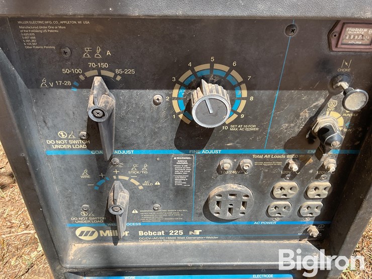 bobcat-225-image-12