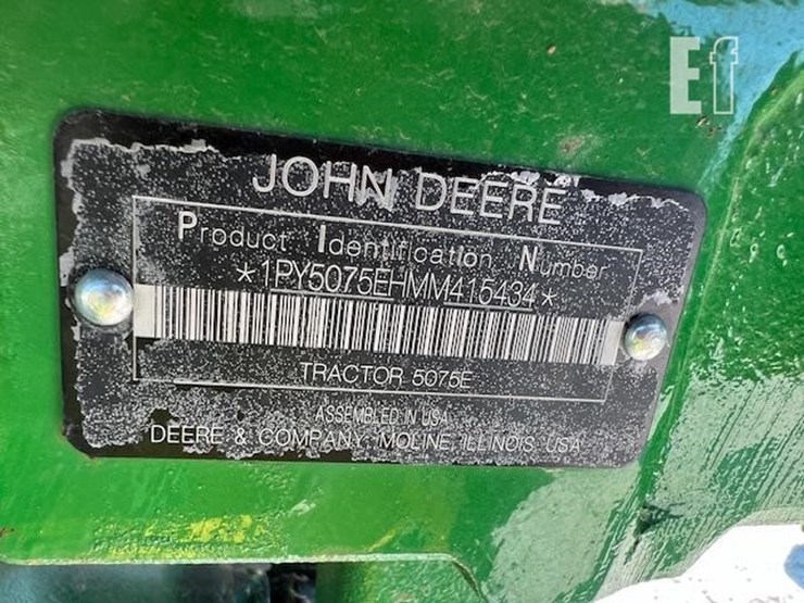 2021-john-deere-5075e-image-19