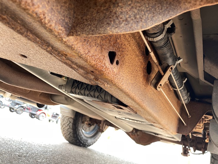 2018-chevrolet-silverado-1500-z71-image-94