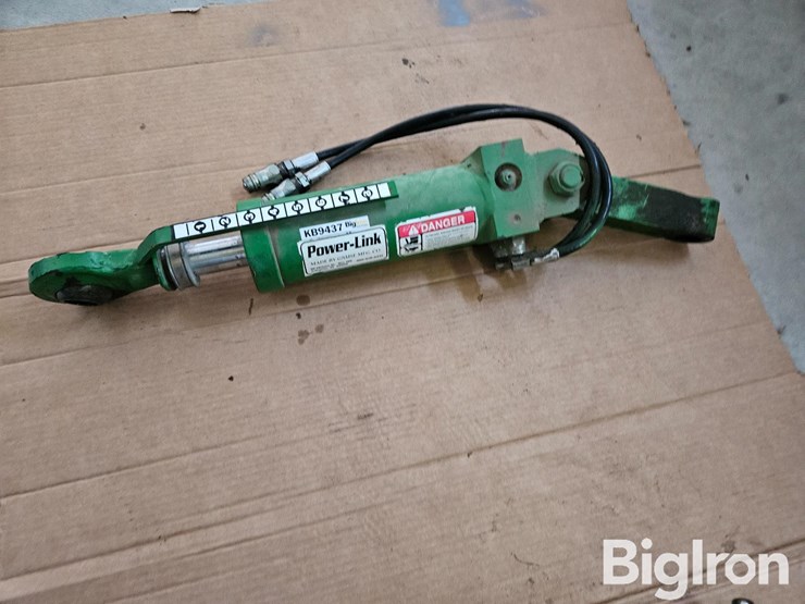 john-deere-4630-image-2
