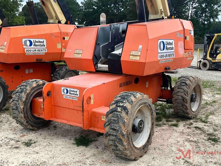 2014-jlg-600s-image-5