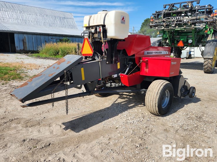 2021-massey-ferguson-1840-image-5