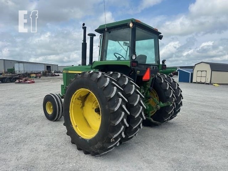 1991-john-deere-4455-image-3