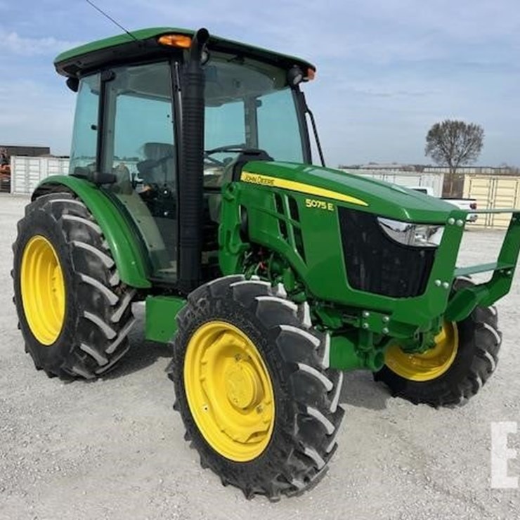 2023 JOHN DEERE 5075E