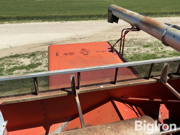 1983-massey-ferguson-860-image-16
