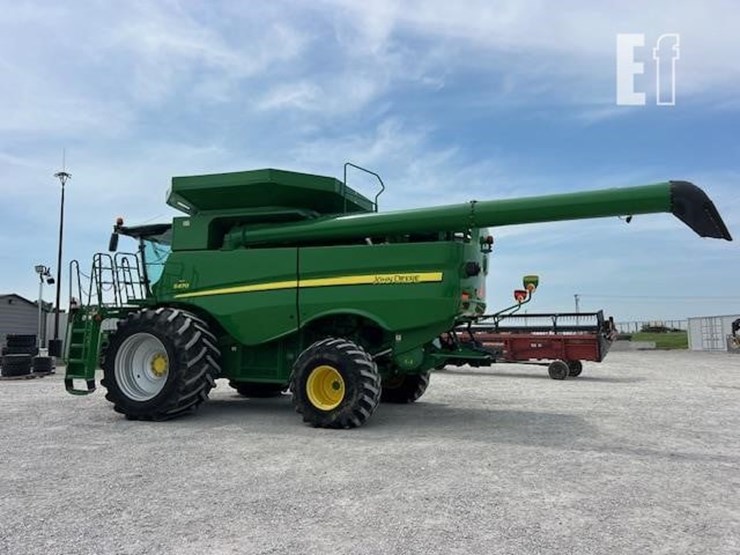 2014-john-deere-s670-image-4