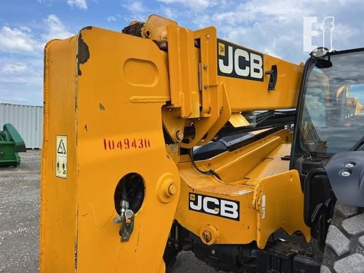 2015-jcb-507-42-image-18