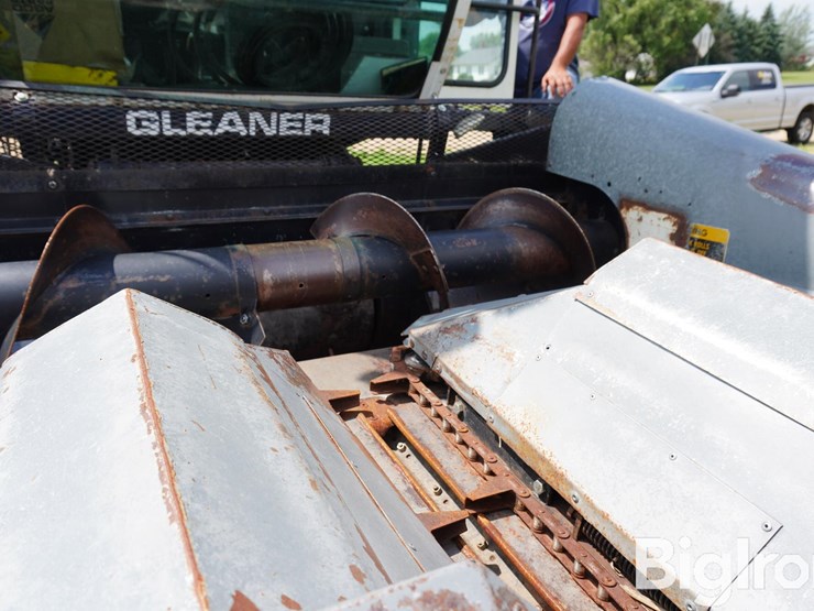1978-gleaner-k2-image-19