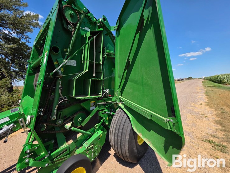 2019-john-deere-560m-image-9