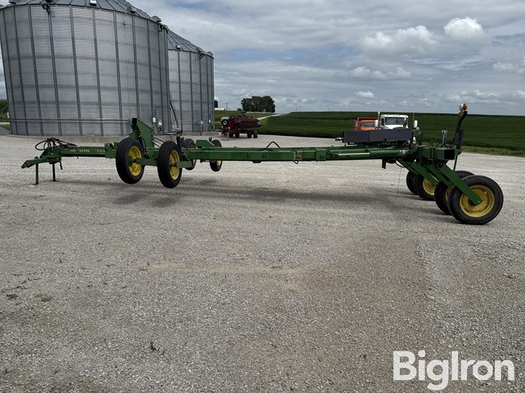 john-deere-7200-image-8