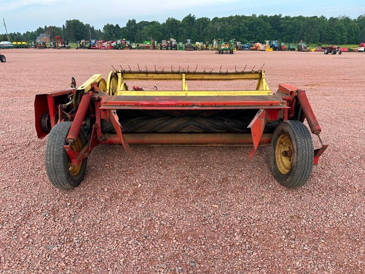 new-holland-467-image-4