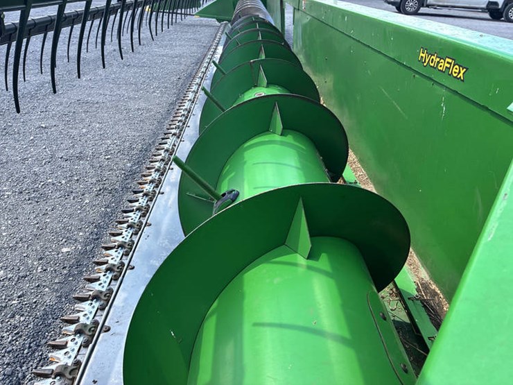 2009-john-deere-635f-image-10