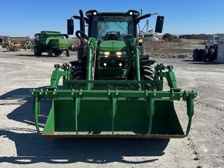 2017-john-deere-6130r-image-9