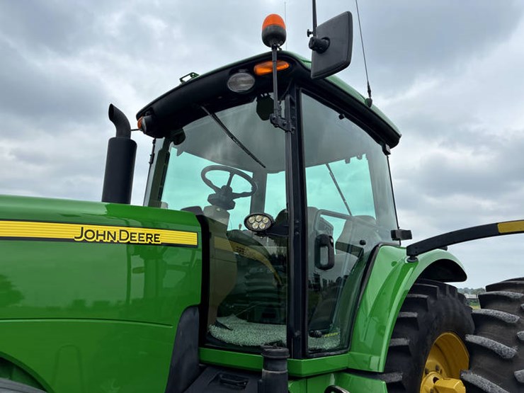2009-john-deere-8430-image-28