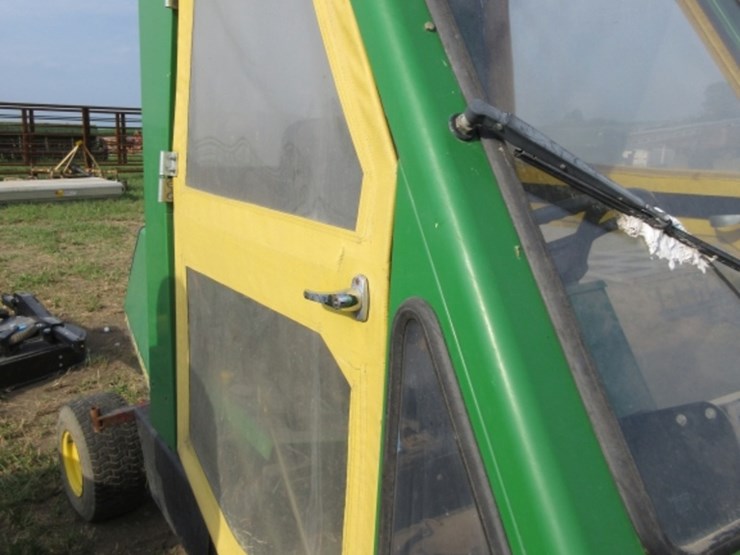 john-deere-f1145-image-3