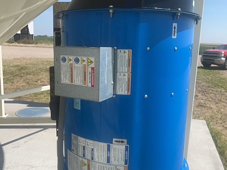 concept-7,500-bushel-hopper-bin,-fully-equipped-with-bin-fan-with-agi-grainguard-10-hp-three-phase-electric-motor.-image-24