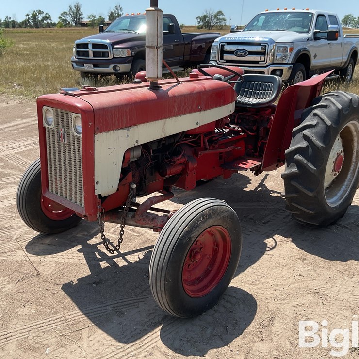 1968 INTERNATIONAL 444
