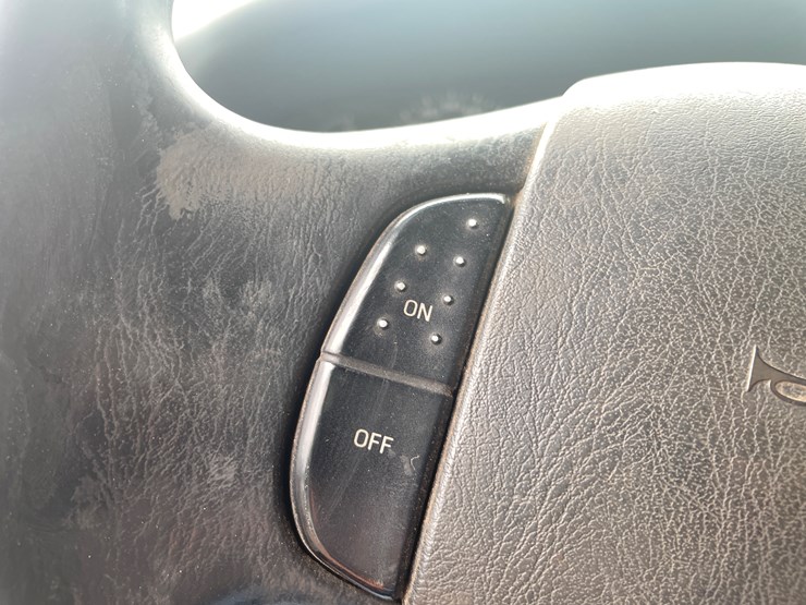 2003-ford-f550-image-75