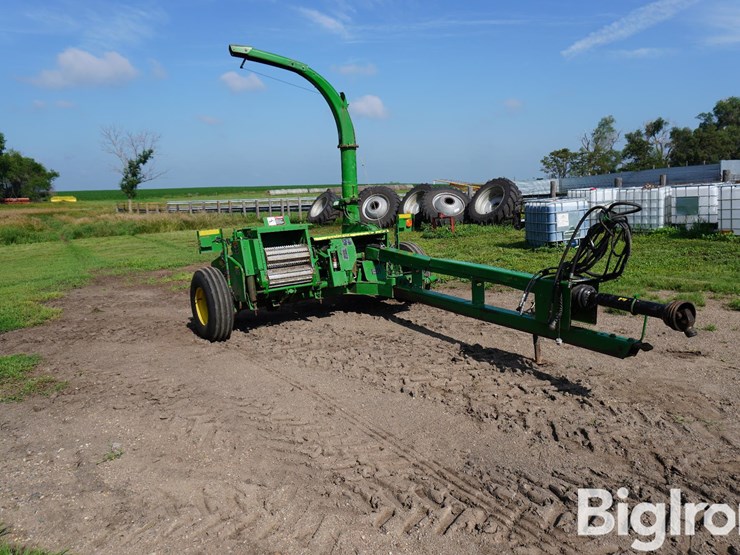 2005-john-deere-3975-image-3