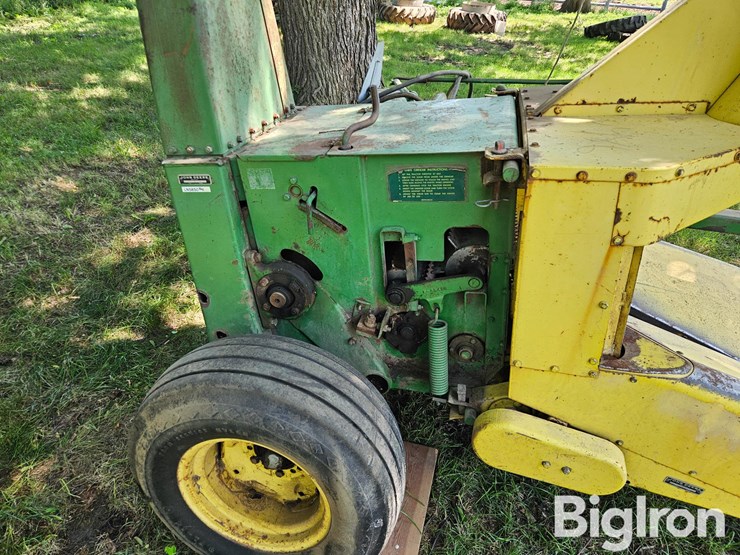 john-deere-34-image-16