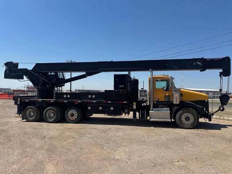 2013-kenworth-t800-image-2