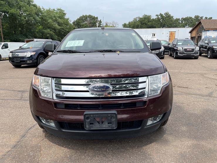 2010-ford-edge-image-8