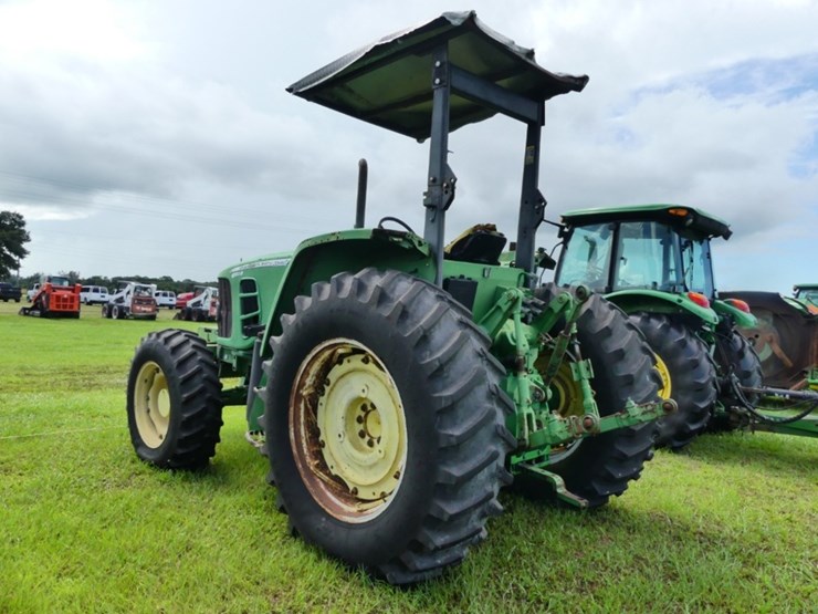 john-deere-6100d-image-3