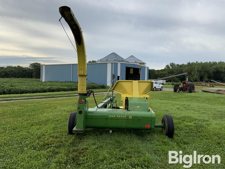 1977-john-deere-38-image-6