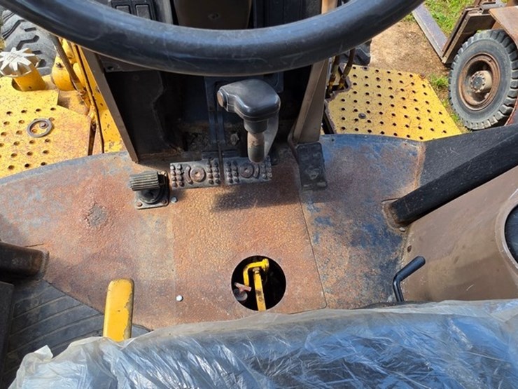 1995-john-deere-310d-image-57