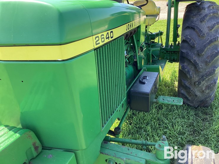 1979-john-deere-2640-image-14