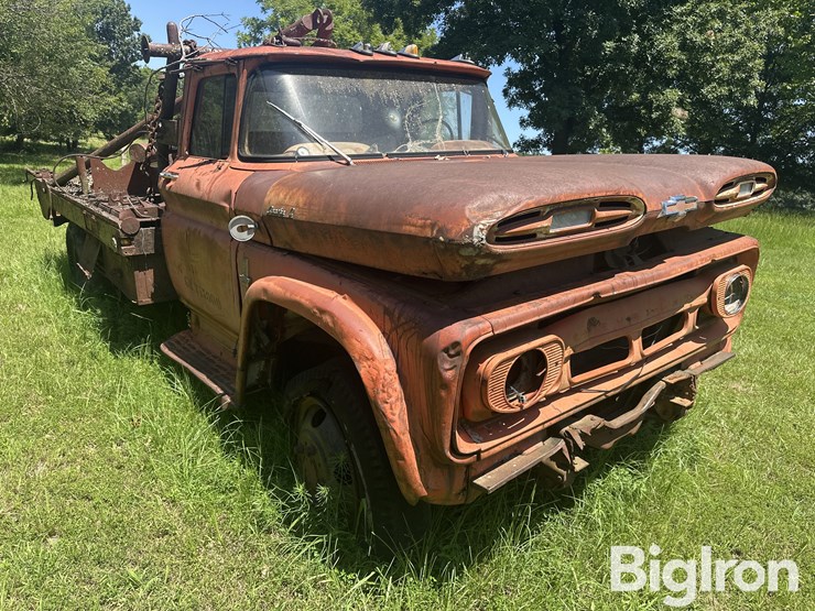1963-chevrolet-apache-image-3